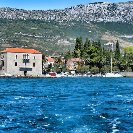 Apartment Nikolic Kaštela Eksteriør billede