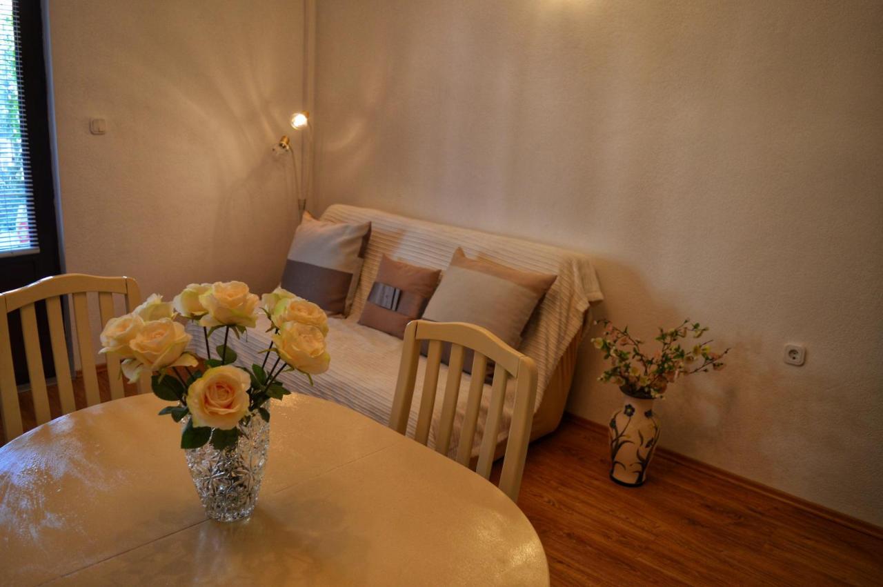 Apartment Nikolic Kaštela Eksteriør billede