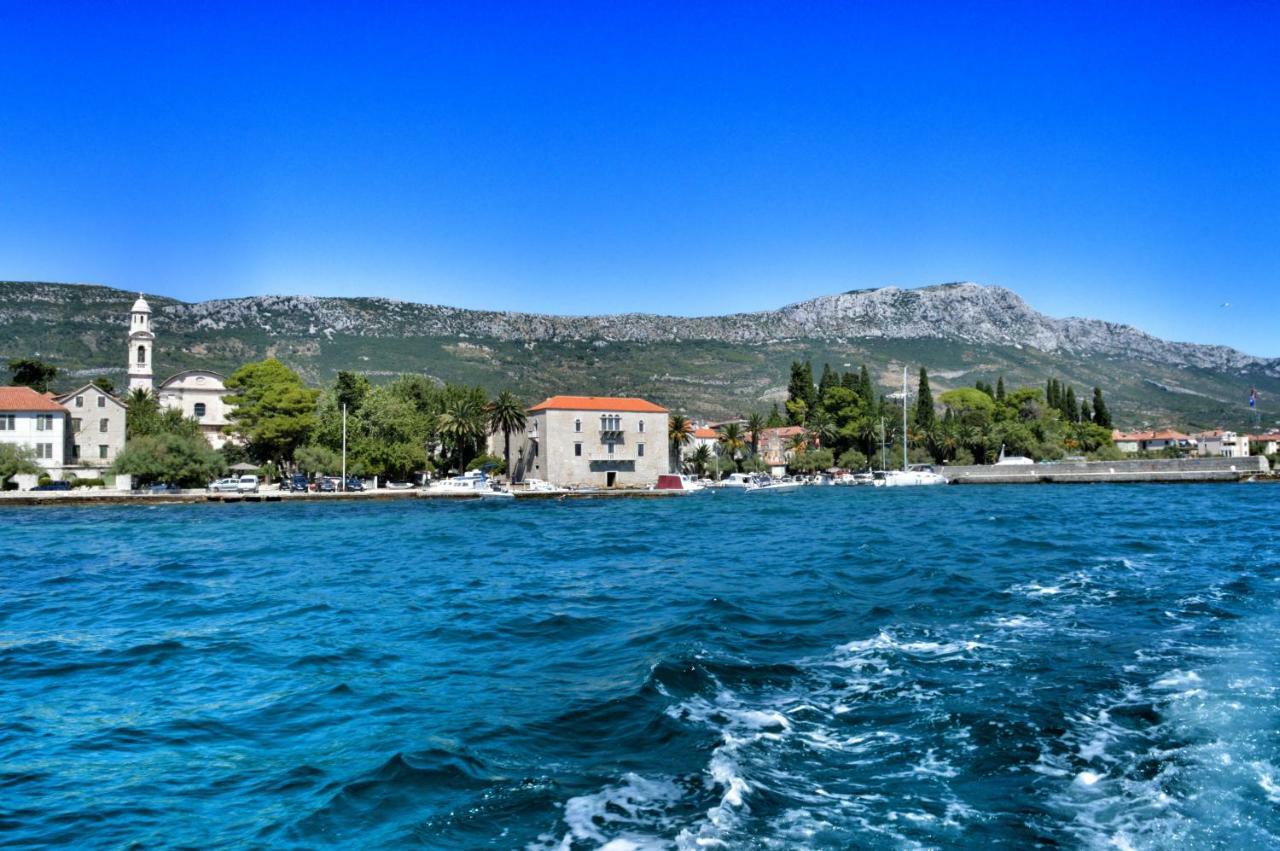 Apartment Nikolic Kaštela Eksteriør billede