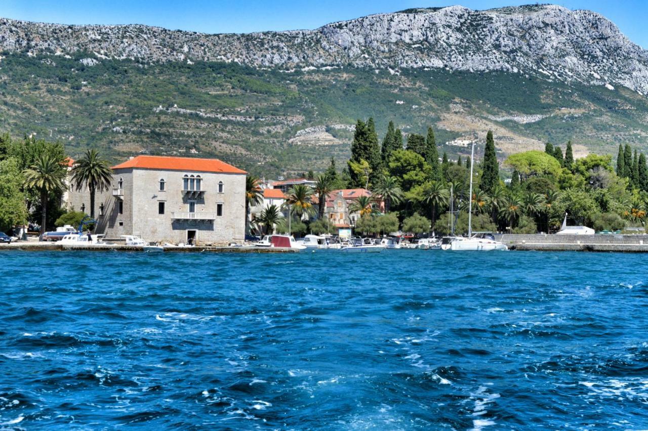 Apartment Nikolic Kaštela Eksteriør billede